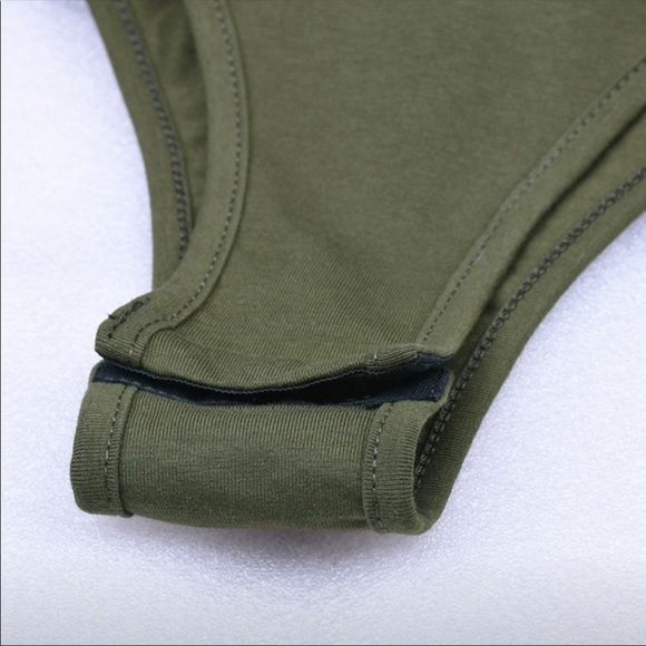 V-neck bodysuit w:/ zipper & hood bodysuit.NWOT - Picture 6 of 7